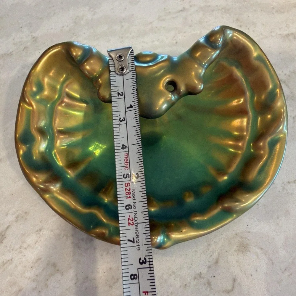 Antique ZSOLNAY Art Nouveau Iridescent Eosin‎ Glaze Porcelain Venus Shell Bowl
